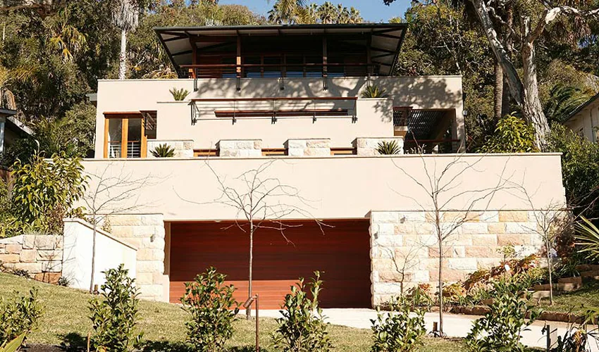 Rendered family home with established landscaping, Palm Beach